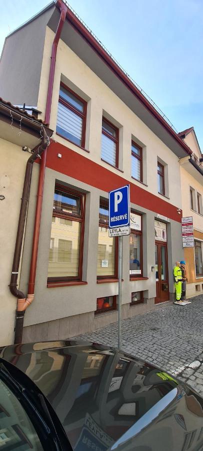 Centrum Apartman S- Dom Bardejov Luaran gambar