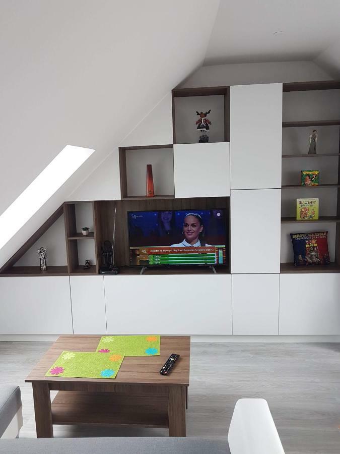 Centrum Apartman S- Dom Bardejov Luaran gambar